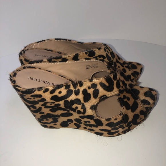 Obsession Rules Calf Hair Wedge - Picture 3 of 7